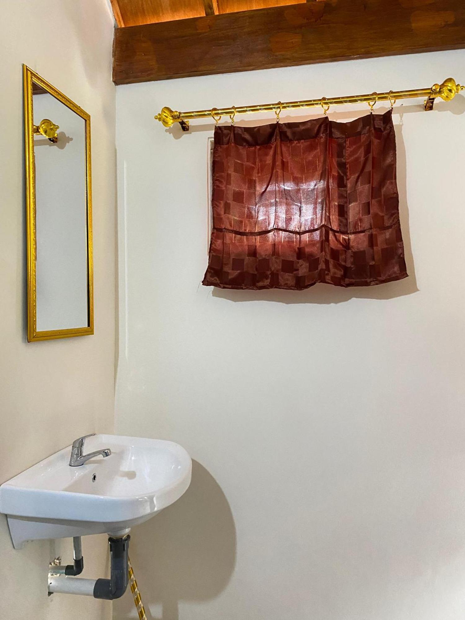 Avocado Homestay Tetebatu Ngoại thất bức ảnh